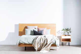 How to Lay Out Your Bedroom with the Right Furniture