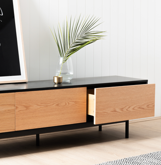 Choosing the Right TV Cabinet for Your Home