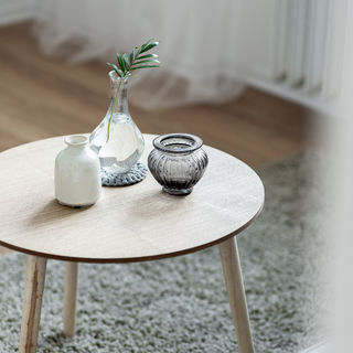 Console Table vs Coffee Table: 6 Differentiating Factors