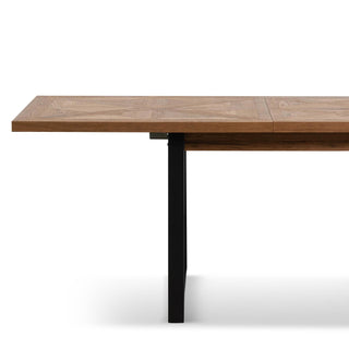 Lara Dining Table Oak