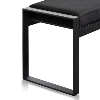 Isla Ottoman Black