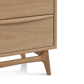 Windsor Side Table Natural Oak