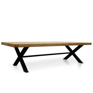 Max Dining Table Red