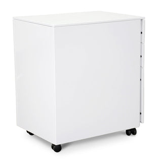 Poppy White